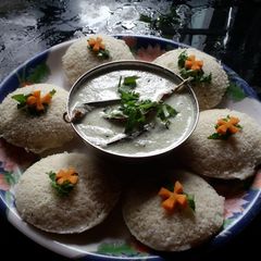 Idli coconut chutney A picture of Idli coconut chutney.