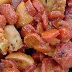A picture of Gazar ka meetha achar.