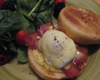 How To Cooking Recipe Easy Eggs Benedict Delicious Simple