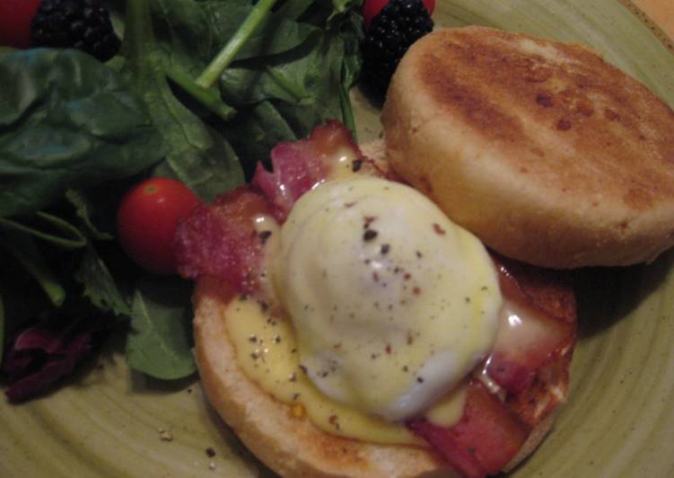 Recipe of Favorite Easy Eggs Benedict