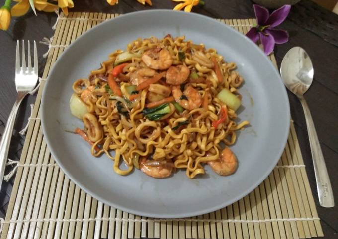 Resep Resep Mie Goreng Seafood Makanan Enak Mengenyangkan Dan Yang