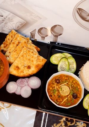 A picture of Dhaba style Dal Chana😋😋.