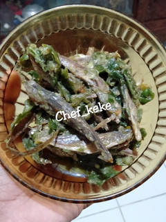 Foto resep Ikan Asin Rebus cabe Ijo ala keke