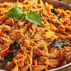 A picture of Lime leaves spicy chick.