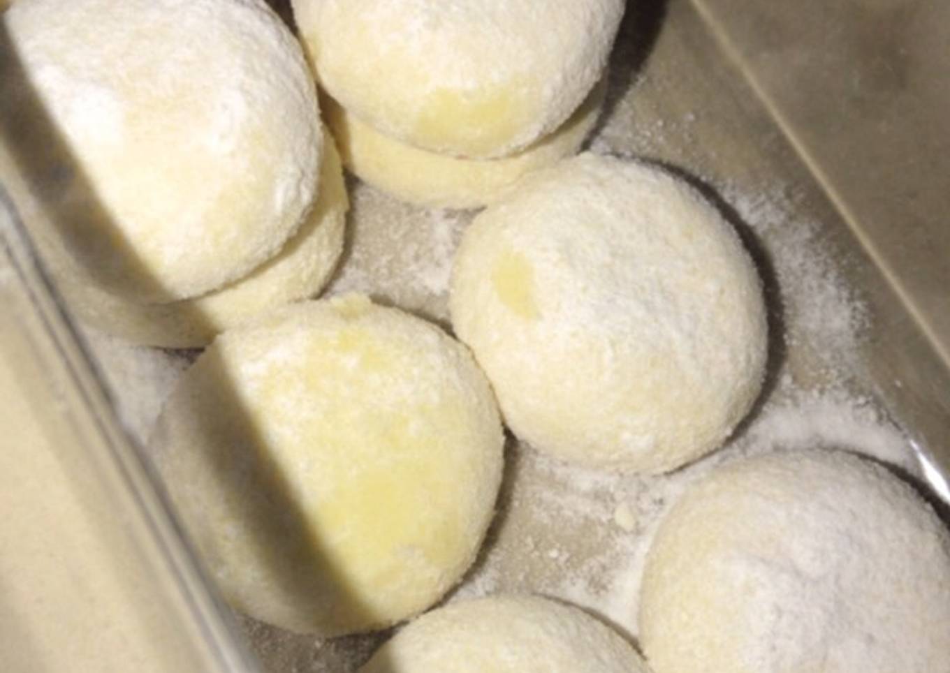Putri salju keju (Snowball)