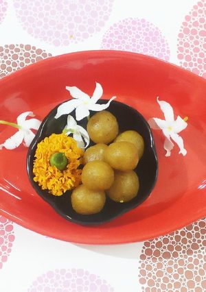 A picture of Pumpkin, Rajgiri & Besan ke laddu.