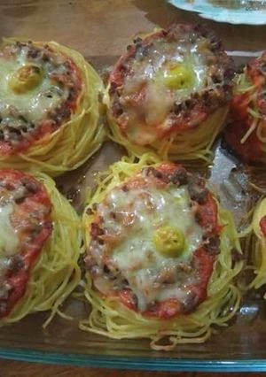 صورة لوصفة اسباغيتي على طريقة البيتزا🍝