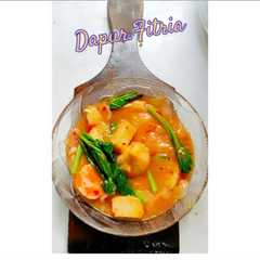 รูปของ Seblak pedas Toping FishRoll
