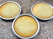 Una foto de bizcochuelo para torta sin aceite