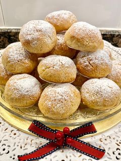 Una foto de Cordiales de almendra con oblea, sin gluten”