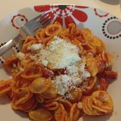 A picture of Pasta a'lla amatriciana.