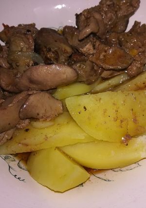 Csirkemáj-szívesen :) recept fotója