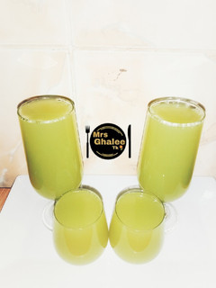 A picture of Cucumber and Ginger juice.