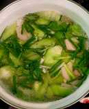 Canh mướp nấu nấm đùi gà và hạt sen