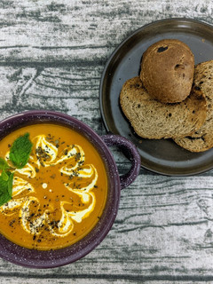 A picture of Curry carrot soup.