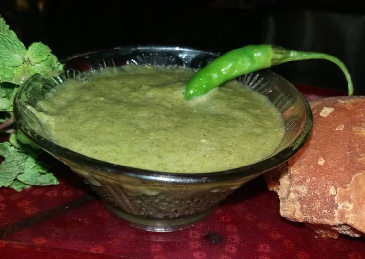 Step-by-Step Guide to Prepare Perfect Mint chutney