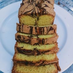 A picture of Marble tea cake.