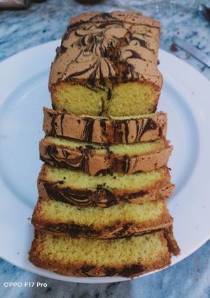 A picture of Marble tea cake.