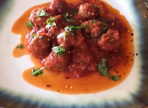 Una foto de Albóndigas en salsa de tomate