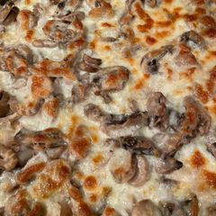 A picture of Diana's Cauliflower Pizza Crust Pizza.