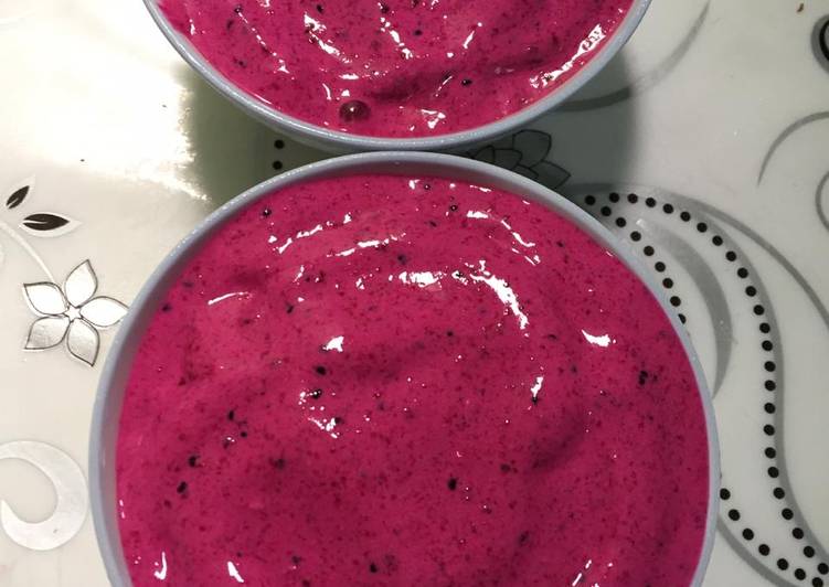 Bagaimana Menyiapkan Smoothie bowl buah naga yang Menggugah Selera