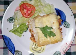Una foto de Lasaña boloñesa 🇮🇹