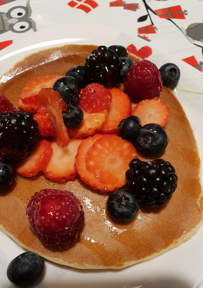 Una foto de Tortitas con Frutos Rojos