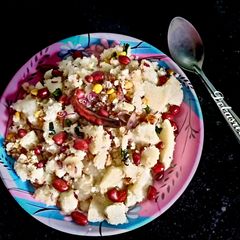 A picture of Upma by rava idli.