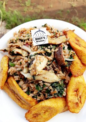 A picture of Local jollof rice.