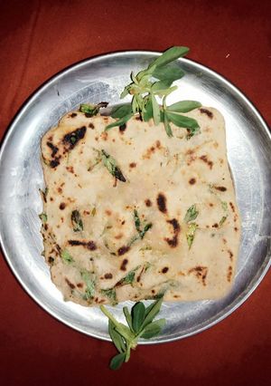 A picture of Methi Paratha.