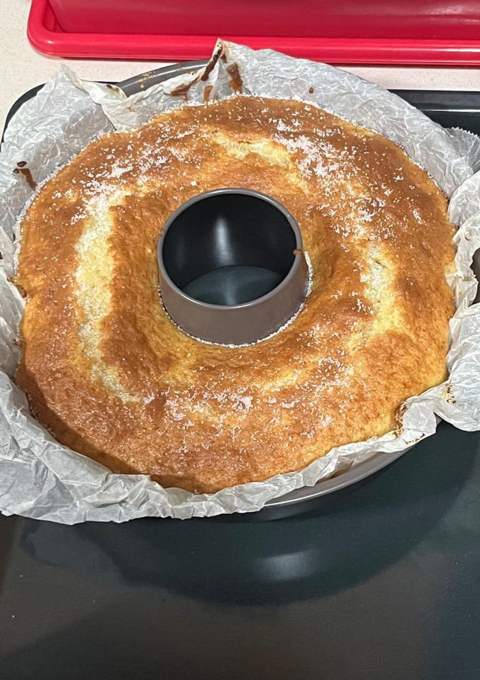 Una foto de Bizcocho de manzana esponjoso