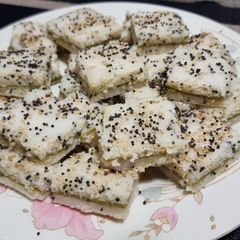 A picture of Sandwich dhokla.