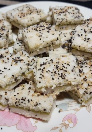 A picture of Sandwich dhokla.