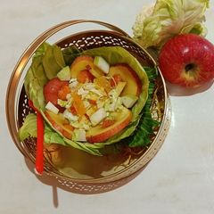Apple and Cabbage bowl fruit chat A picture of Apple and Cabbage bowl fruit chat.