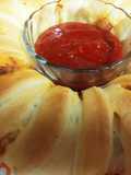 Paneer stuffed ring bread