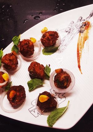 चटपटे मोदक (Chatpate Modak recipe in Hindi) रेसिपी मुख्य फोटो