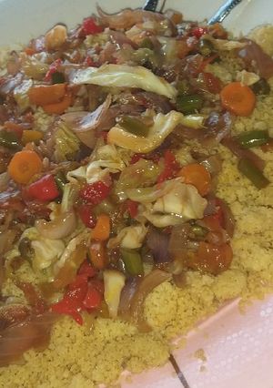 A picture of Couscous da vegetable souce.