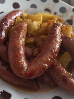 Una foto de Salchichas frescas a la cerveza