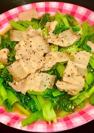 Hình của món Cải xanh xào thịt.