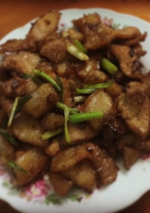 Hình của món Thịt rang cháy cạnh 😁.