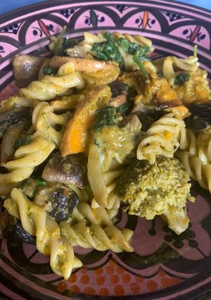 A picture of Spicy Cilantro Pesto Pasta.
