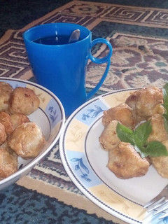A picture of Yam balls.