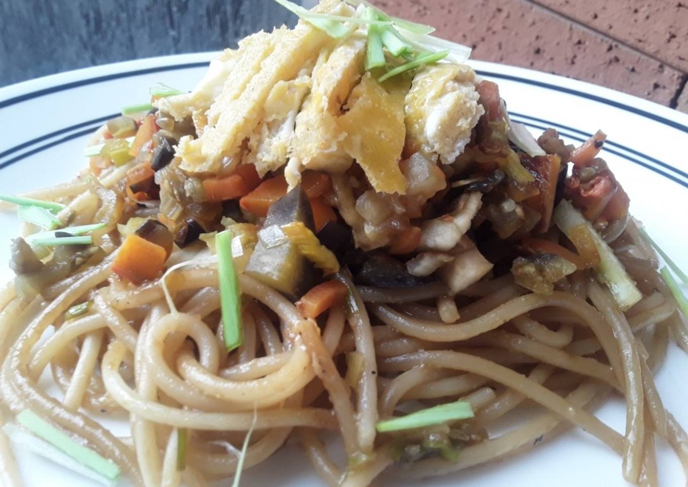 Fideos🍝 fritos🍳