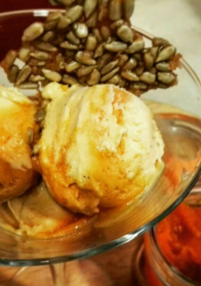 Una foto de Biscuit glacê de queso y calabaza, efecto marmolado