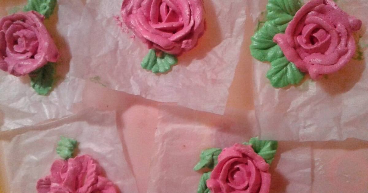 Resep Simple Buttercream (lembut) oleh Syafa Syifa Cookpad