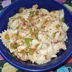 A picture of Chicken Pasta.