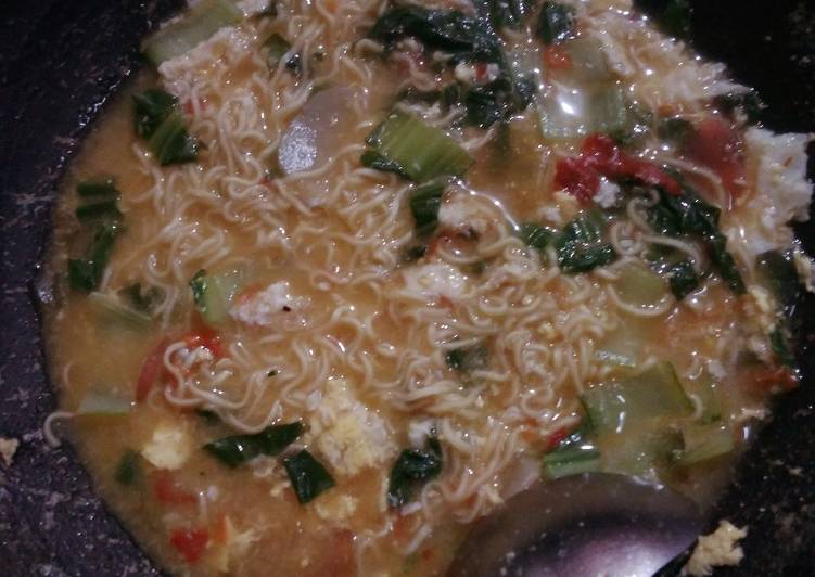 Langkah Mudah untuk Menyiapkan Seblakk mie kuah endhesss yang Enak Banget