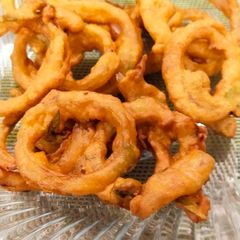 A picture of Onion rings pakory.