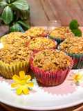 Oatmeal Muffins with Cinnamon and Sweet Apple