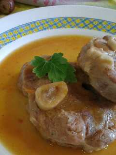 Una foto de Ossobuco estofado a la milanesa